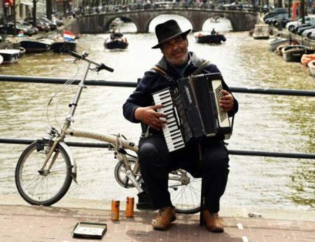 Chiêm ngưỡng 10 vùng đất giàu nhất thế giới - 9