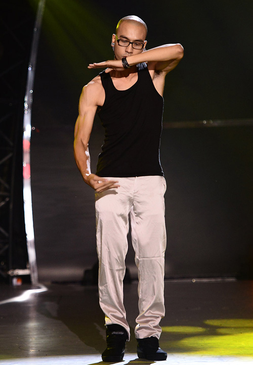 Chấn thương nặng, thí sinh Bước nhảy dừng cuộc - 16