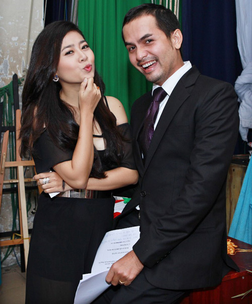 Mai Phương, Ngọc Huy dính nhau như sam - 5
