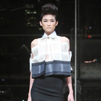 Người mẫu - Hoa hậu - Mỹ Vân, Mai Giang "đánh lẻ" tại New York