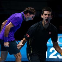 Thể thao - Pha bóng xuất thần của FedEx & Djokovic