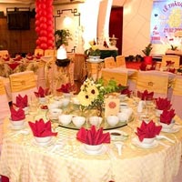 Tin tức trong ngày - Kẽ hở của quy định đám cưới 50 mâm