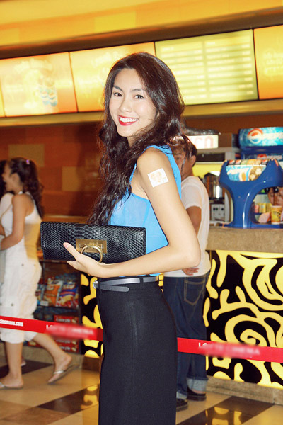 Tăng Thanh Hà và gu xài đồ hiệu tinh tế - 2