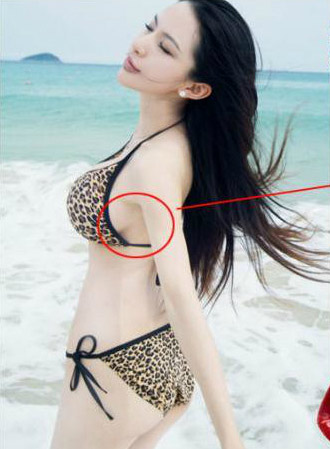 "Bóc mẽ" ngực thật giả của sao - 6