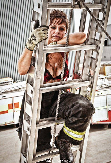 Đội cứu hỏa sexy nhất hành tinh - 4