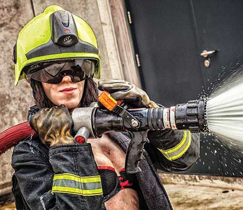 Đội cứu hỏa sexy nhất hành tinh - 7