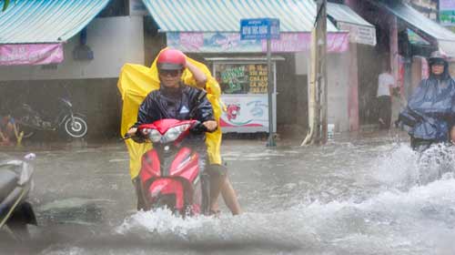 Nha Trang: Đường ngập nặng vì dự án ì ạch - 1
