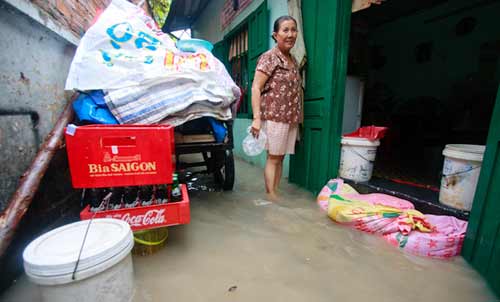 Nha Trang: Đường ngập nặng vì dự án ì ạch - 2