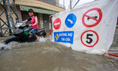 Nha Trang: Đường ngập nặng vì dự án ì ạch - 3