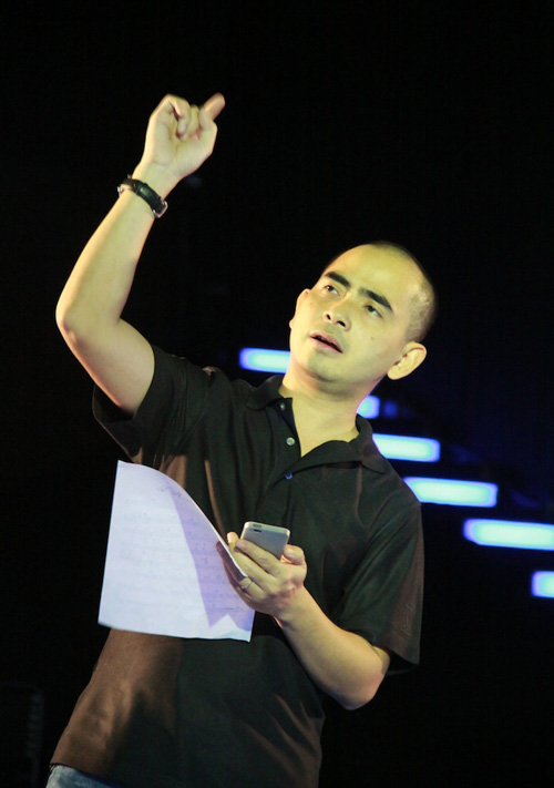 Thí sinh VNIdol được so sánh với Mỹ Linh - 1