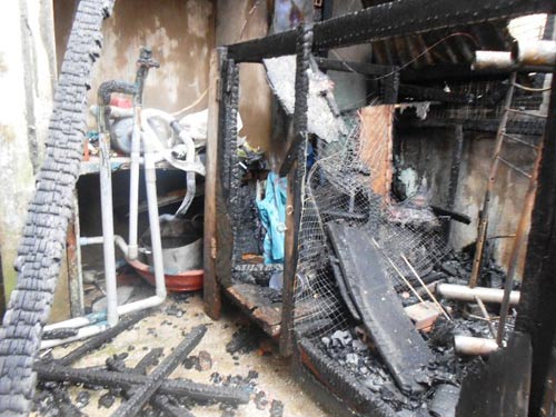 TP.HCM: Hỏa hoạn thiêu rụi 5 căn nhà - 7