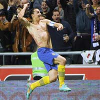 Bóng đá - Video: Ibra&amp;10 cú "ngả bàn đèn" lịch sử