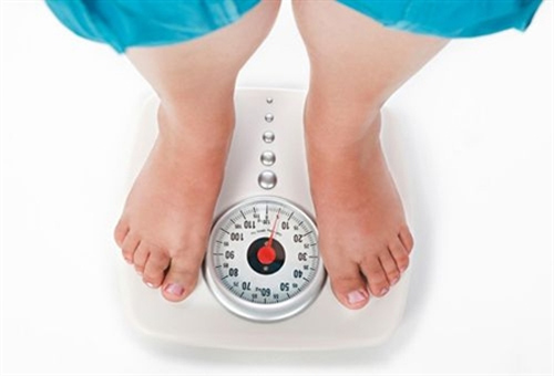 Phụ nữ thừa cân dễ bị viêm khớp - 1