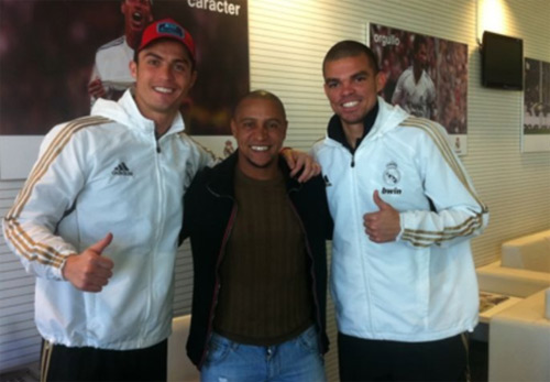 CR7 đoạt QBV vì Messi đã… có đủ - 1