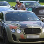 Ô tô - Xe máy - Balotelli “phá hủy” vẻ mỹ miều của Bentley