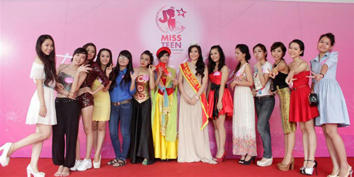 Hoa hậu Phương Lan nền nã làm giám khảo - 19