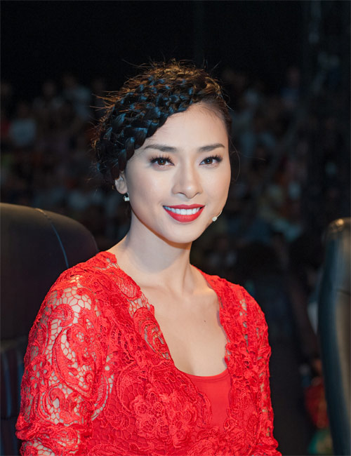 Quý phái và đáng yêu như Vân Ngô - 3