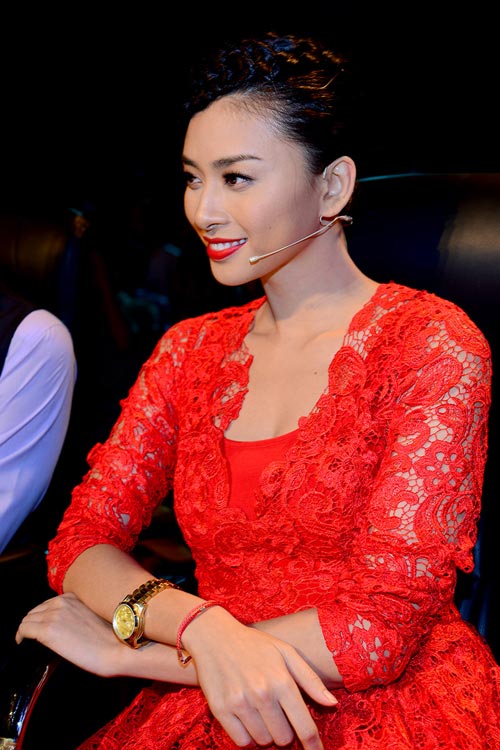 Quý phái và đáng yêu như Vân Ngô - 5