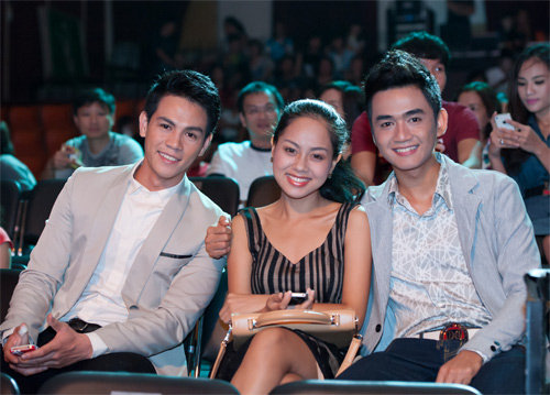 Quý phái và đáng yêu như Vân Ngô - 6