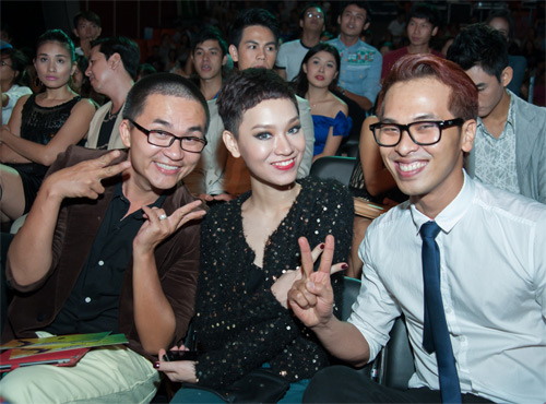 Quý phái và đáng yêu như Vân Ngô - 5