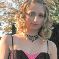 Phi thường - kỳ quặc - "Người đẹp ngủ trên giường" thời hiện đại