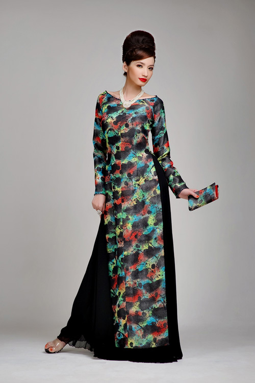 Trúc Diễm quyến rũ với áo dài cách tân - 4