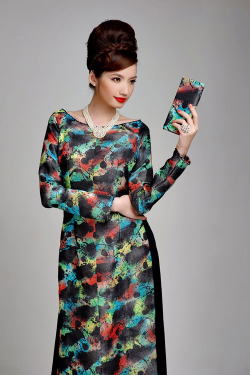 Trúc Diễm quyến rũ với áo dài cách tân - 5