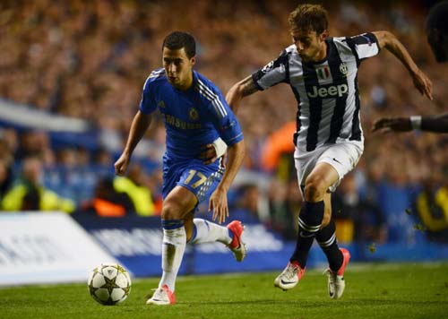 Trước lượt 5 cúp C1: Lấy vé tàu - 2