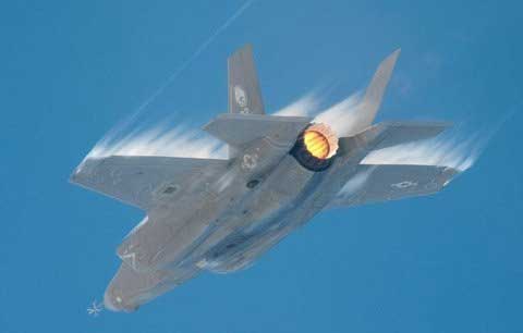 Quân đội Mỹ đón loạt máy bay siêu xa xỉ - 3