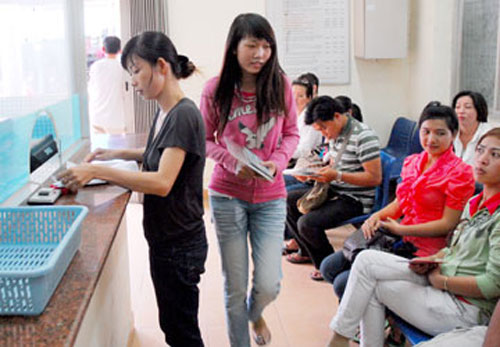 Có thể tạm dừng xử phạt xe chưa sang tên - 1