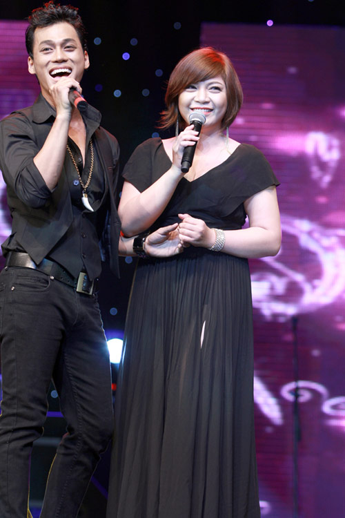 Ông hoàng nhạc Việt hát lót cho Đồng Lan - 6