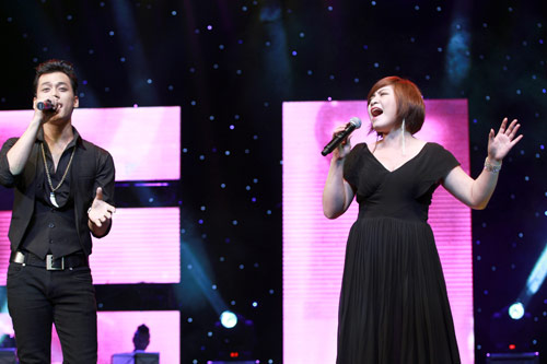 Ông hoàng nhạc Việt hát lót cho Đồng Lan - 4