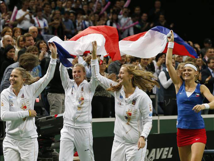 ĐT nữ CH Séc đã vượt qua Serbia để giành chức vô địch Fed Cup. Đây là lần thứ 2 liên tiếp các cô gái Séc có được danh hiệu này, và là lần thứ 7 trong lịch sử (bao gồm cả Séc và Tiệp Khắc cũ).