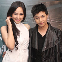 Ngôi sao điện ảnh - Mai Phương Thúy thân mật bên Phước Thịnh