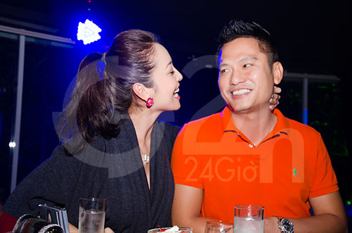 Jennifer lần đầu trong tay bạn trai - 8