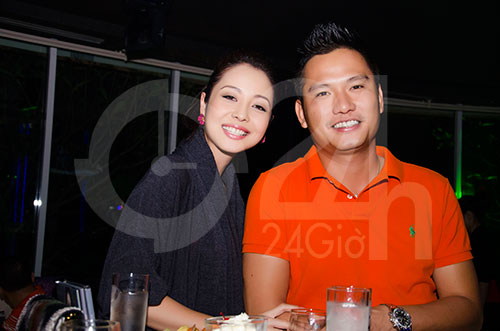 Jennifer lần đầu trong tay bạn trai - 9