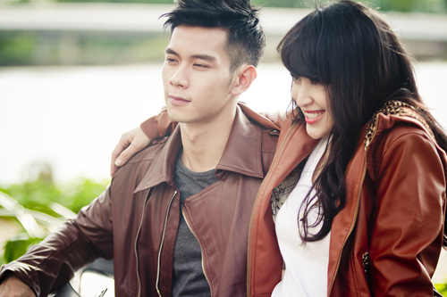 Hồ Vĩnh Khoa hôn Tú Vi ngọt ngào - 2