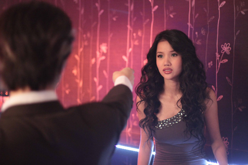 BB Phạm vào vai quyến rũ Dustin Nguyễn - 11