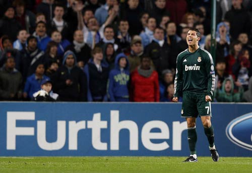 Betis – Real: CR7 cần hat-trick - 2