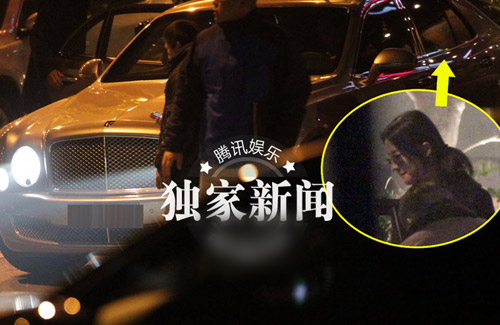 Mặc tin đồn, Diệc Phi vẫn gặp cha dượng - 16