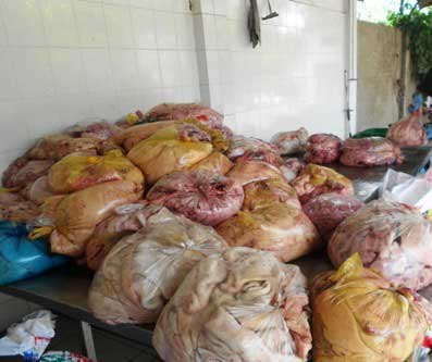 Cuối năm, thịt thối ồ ạt tuồn về TP.HCM - 2