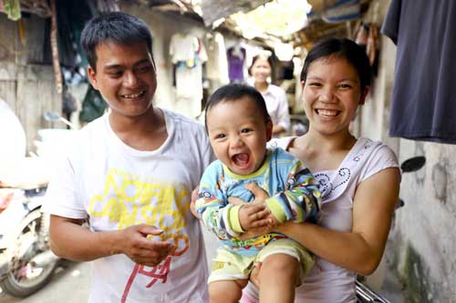 Chuyện của những người: Từ làng... ra phố - 8