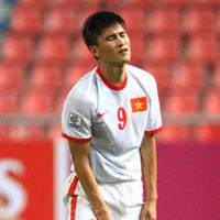 Bóng đá - Công Vinh chẳng lẽ đã hết thời?