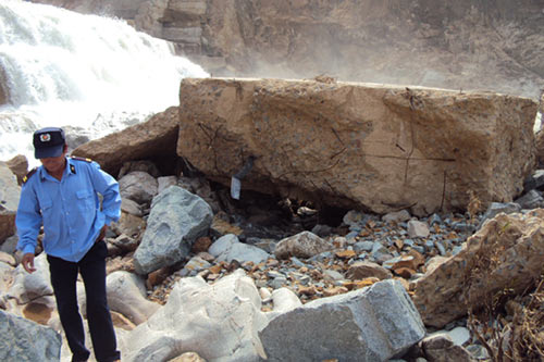 Còn bao nhiêu đập bêtông... không sắt? - 2