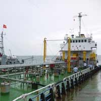 Tin tức trong ngày - Ai chủ mưu buôn lậu xăng ở Vinapco?