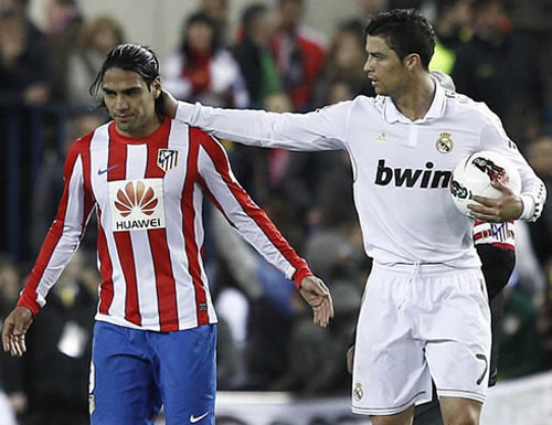 Liga trước vòng 14: Tâm điểm Derby Madrid - 1