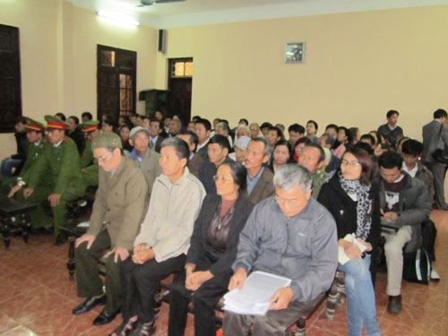 Tuyên án vụ côn đồ đánh dân ở Văn Giang - 3