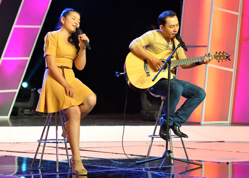 Võ Trọng Phúc tái xuất cùng cô gái gây sốt - 4