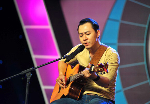 Võ Trọng Phúc tái xuất cùng cô gái gây sốt - 3