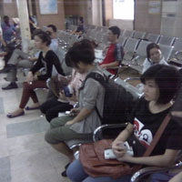 Tin tức trong ngày - Ngày mai, ga Hà Nội bán vé tàu Tết